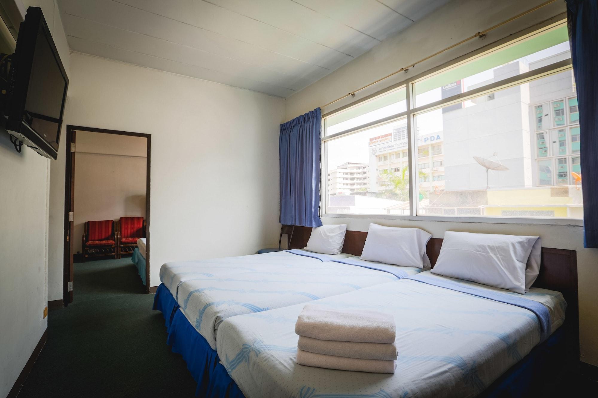 בנגקוק Ruamchitt Travelodge מראה חיצוני תמונה