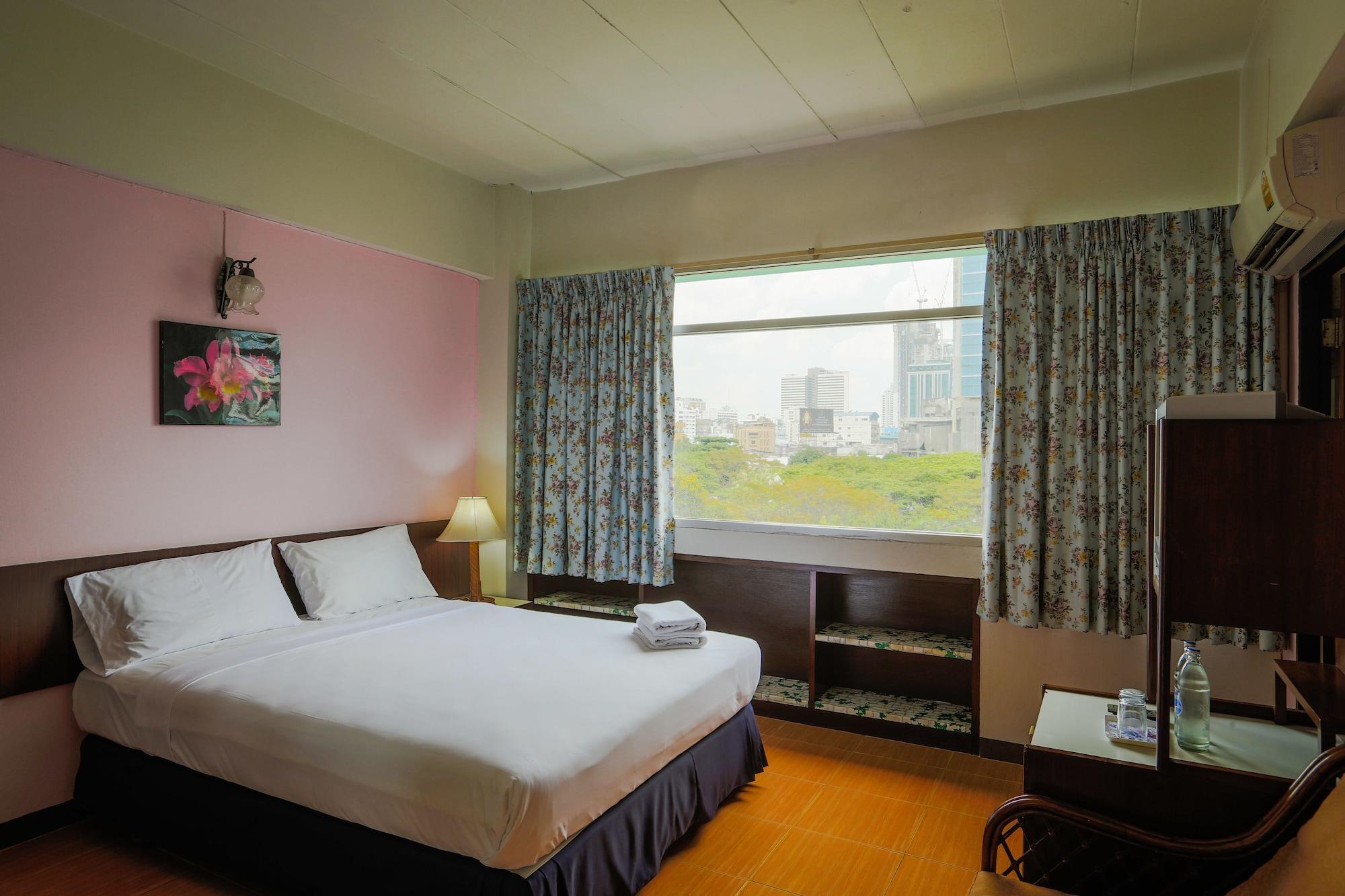 בנגקוק Ruamchitt Travelodge מראה חיצוני תמונה