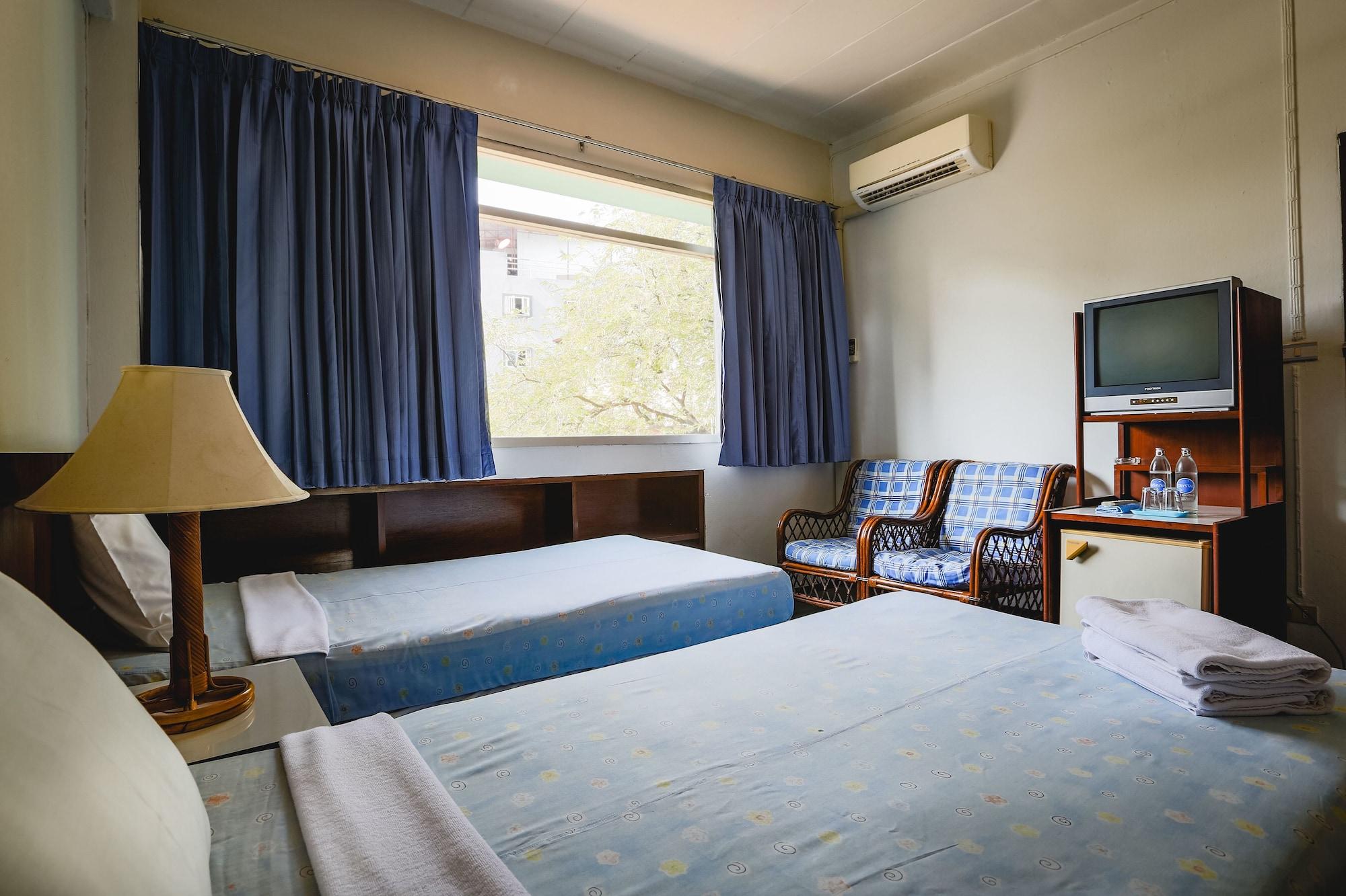 בנגקוק Ruamchitt Travelodge מראה חיצוני תמונה