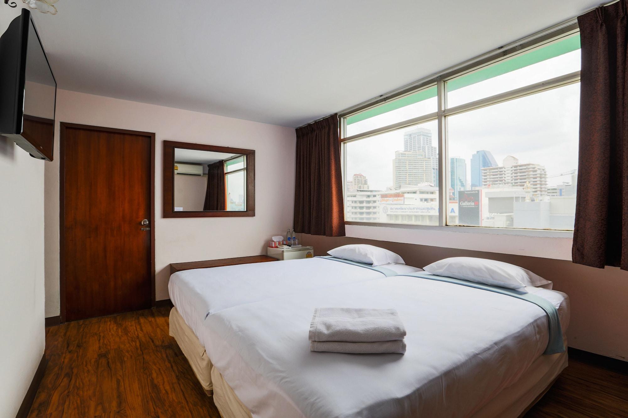 בנגקוק Ruamchitt Travelodge מראה חיצוני תמונה